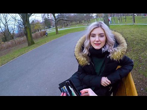 ❤️ Ale i ka ʻume wela a kahi malihini no ke kālā - blowjob ma ka paka na Eva Elfie ️ Pono ma porn haw.serviporno.ru ❌